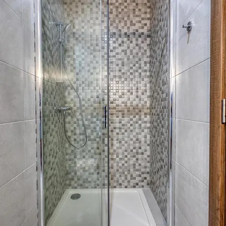 Calm 2br Flat Fast Wifi Garden View * Gzira